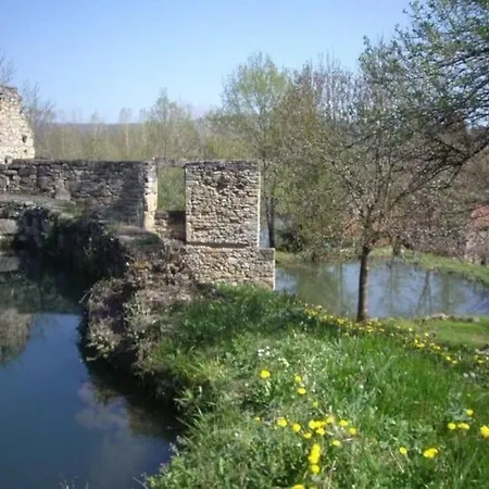 Le Moulin De La Fregette * Causse-et-Diege
